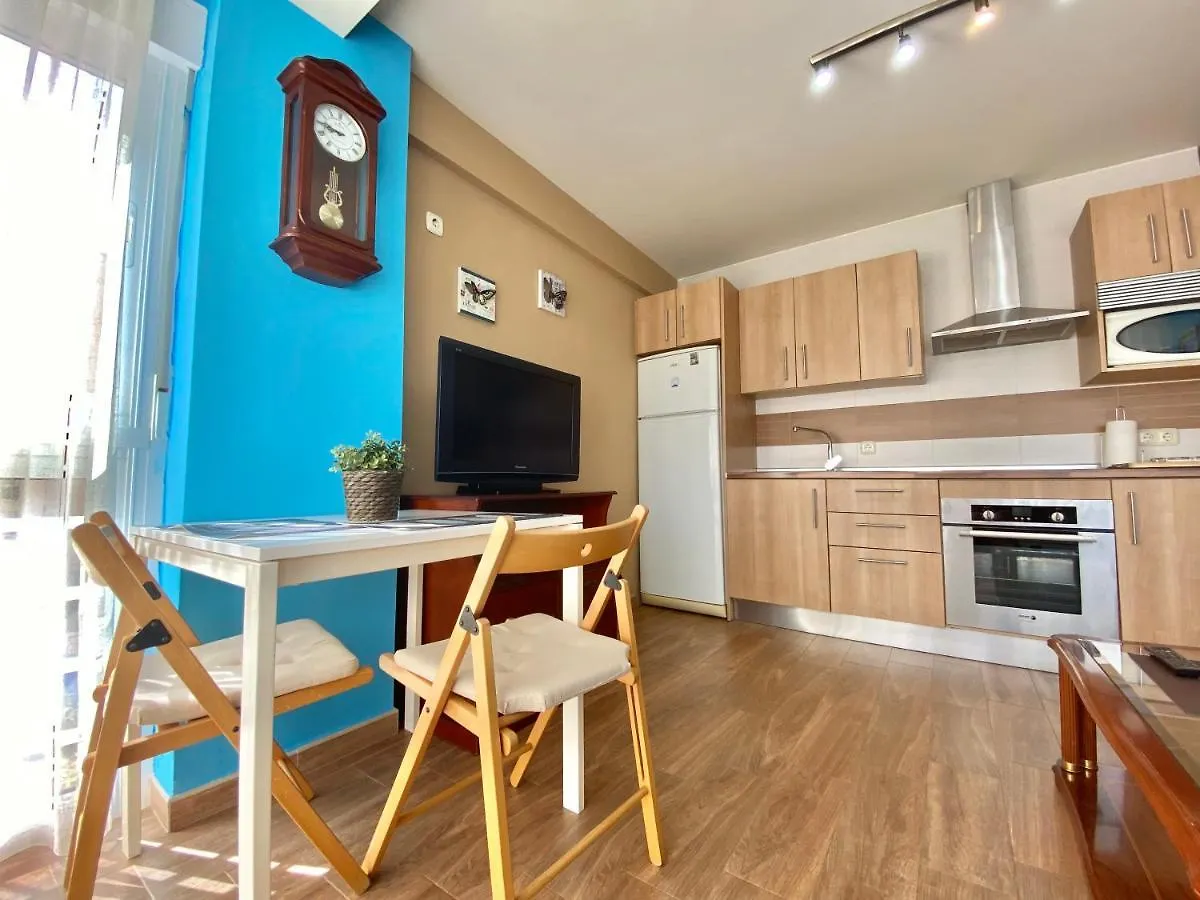 Apartamento Primera Linea De Playa En Tres Caballos, Playamar Apartman Torremolinos 0*,  Spanyolország