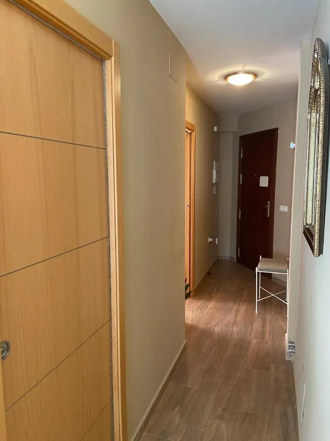 Apartmán Apartamento Primera Linea De Playa En Tres Caballos, Playamar Torremolinos